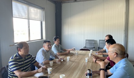 交流促基地发展 调研谋种业新篇 ——304永利开展径山基地调研及高温慰问工作