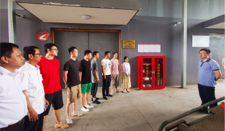 安全员队伍实训 防范事故保证安全  ——304永利开展“安全生产月”系列活动